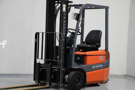 Sähkö - 3 pyör 2005  Toyota FBESF15 (1)