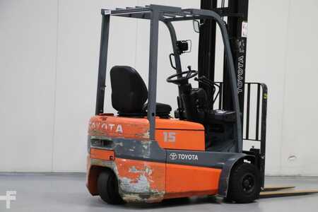 Sähkö - 3 pyör 2005  Toyota FBESF15 (2)