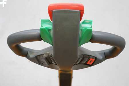 Ruční vysokozdvižný vozík 2003  Jungheinrich EJD 20 (3)