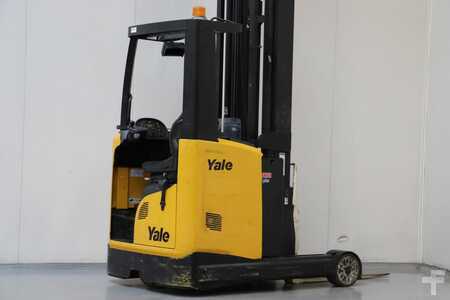 Carretilla retráctil 2016  Yale MR20HD (2)
