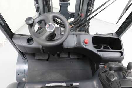 El Truck - 4-hjul 2022  Linde E50HL-01 (3)