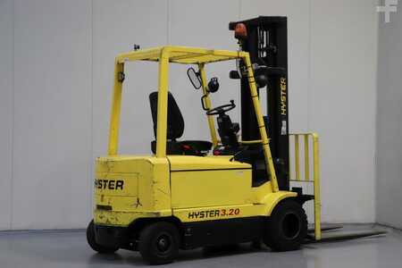 Elektro 4 Rad 1997  Hyster J3.20XM (2)