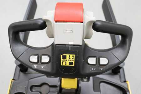 Lavtløftende truck 2017  Hyster P2.0S (3)