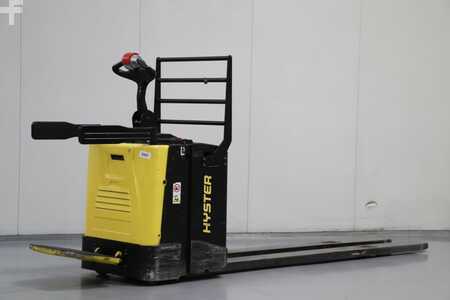 Lavtløftende truck 2018  Hyster P2.0S (2)