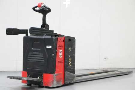 Lavtløftende truck 2019  Hyster P2.0S (2)