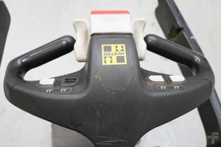 Lavtløftende truck 2019  Hyster P2.0S (3)