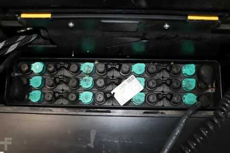 Nízkozdvižný vozík 2018  Hyster S2.4HBE (5)