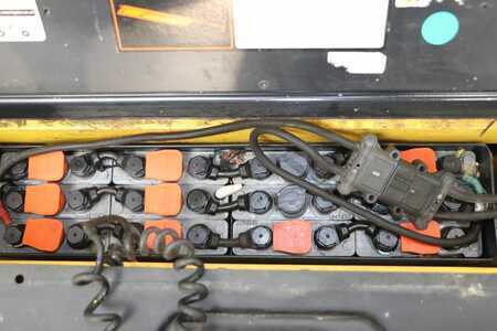 Nízkozdvižný vozík 2016  Hyster S2.4HBE (5)