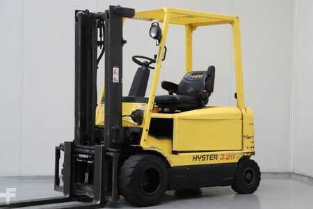 Elektro 4 Rad 2001  Hyster J3.20XM (1)