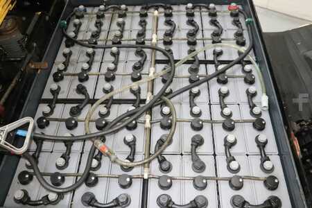 Elektro 4 Rad 2001  Hyster J3.20XM (5)