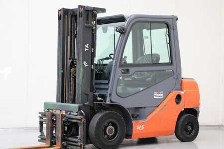 Chariots élévateurs diesel 2019  Toyota 52-8FDF25 (1)