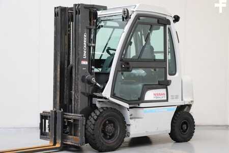 Chariots élévateurs GPL 2013  Unicarriers U1D2A25LQ (1)