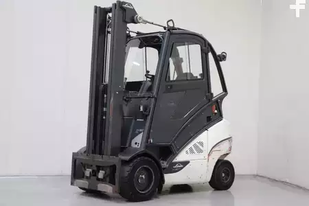 Wózki gazowe 2020  Linde H30T-02 (1)