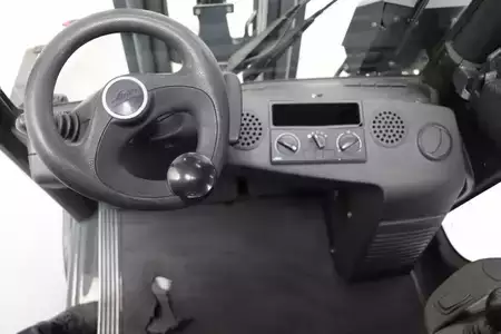 Wózki gazowe 2020  Linde H30T-02 (3)
