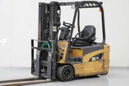 Elektrisk- 3 hjul 2011  CAT Lift Trucks EP20NT (1)