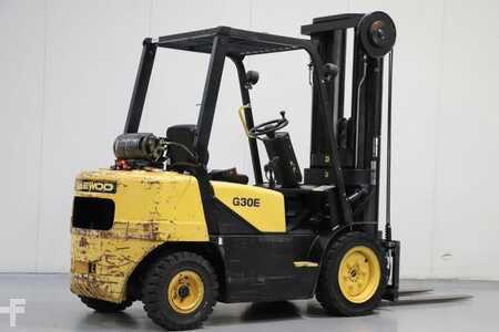 Carrelli elevatori GPL 2001  Daewoo G30E-3 (2)