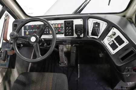 Terminaltraktor 2012  Terberg YT222 (3)