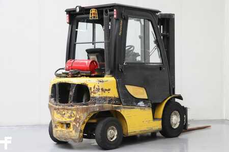 Gázüzemű targoncák 2011  Yale GLP25VX (2)