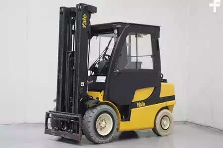 Gas gaffeltruck 2007  Yale GLP30VX (1)