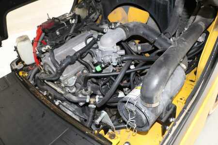 Gázüzemű targoncák 2011  Yale GLP35VX (5)