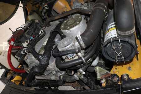 Gázüzemű targoncák 2007  Yale GLP30VX (5)