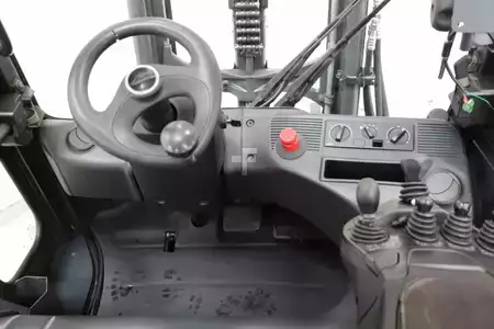 Carrelli elettrici 4 ruote 2016  Linde E30L-01 (3)