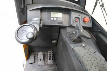 Chariots à mât rétractable 2010  Jungheinrich ETV C 20 (3)