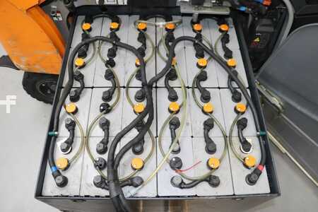 Chariots électriques à 4 roues 2019  Still RX20-18PL (5)