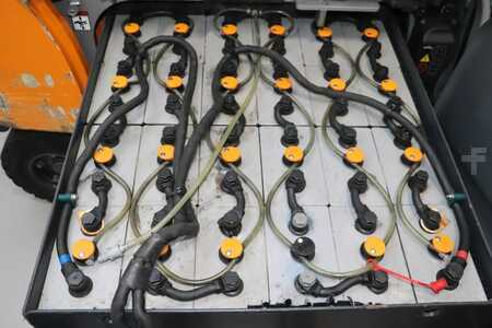 Chariots électriques à 4 roues 2019  Still RX20-18PL (5)