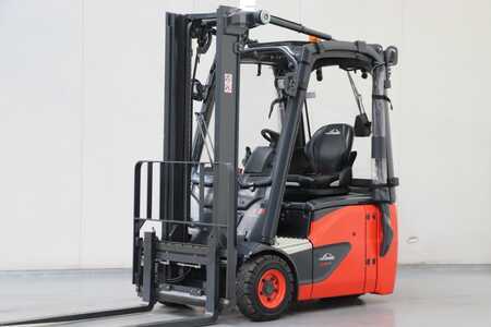 Chariots électriques à 3 roues 2023  Linde E15-02 (1)