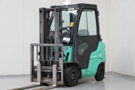 Chariots élévateurs diesel 2013  Mitsubishi FD20CN (1)