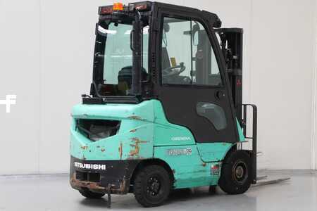 Chariots élévateurs diesel 2013  Mitsubishi FD20CN (2)