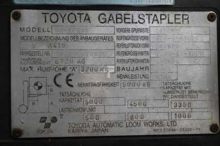 Gas truck 2001  Toyota 02-7FG45 (4)