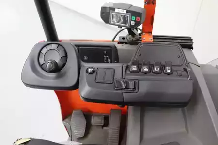 Chariots à mât rétractable 2022  BT RRE160M (3)