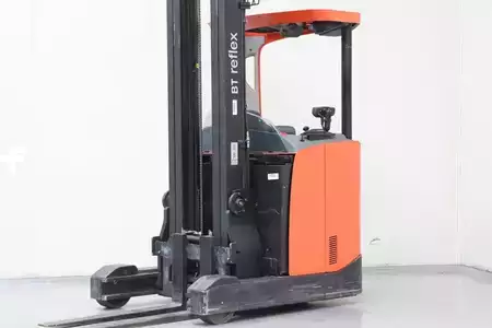 Chariots à mât rétractable 2016  BT RRE160 (1)