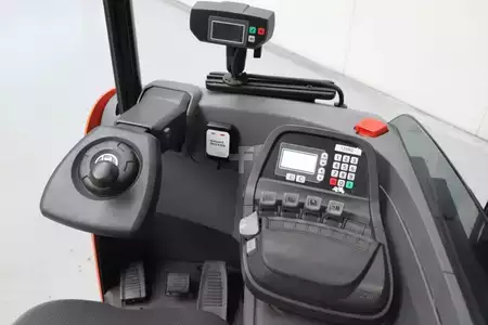 Chariots à mât rétractable 2016  BT RRE160 (3)