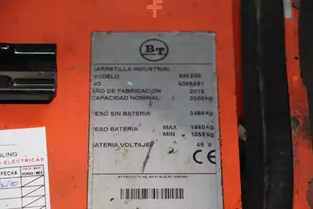 Carrelli retrattili 2015  BT RRE200 (4)