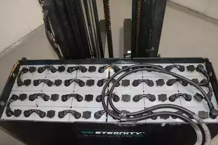 Carrelli retrattili 2015  BT RRE200 (6)