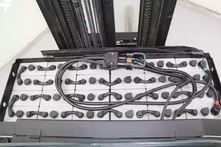 Chariots à mât rétractable 2019  BT RRE160H (6)