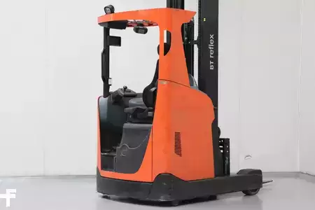 Chariots à mât rétractable 2019  BT RRE160H (2)