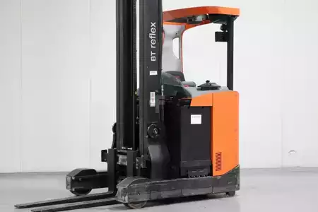 Carrelli retrattili 2017  BT RRE160 (1)