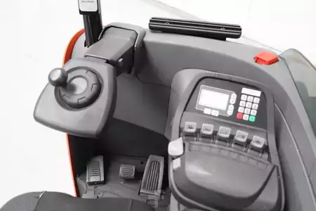 Chariots à mât rétractable 2019  BT RRE160H (3)