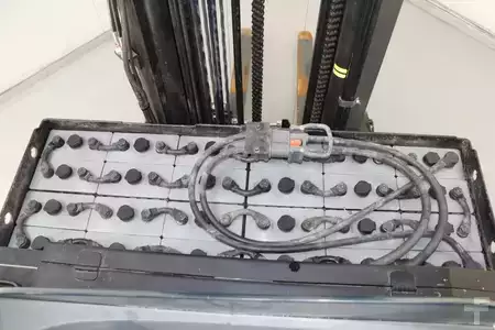 Schubmaststapler 2016  BT RRE160 (6)