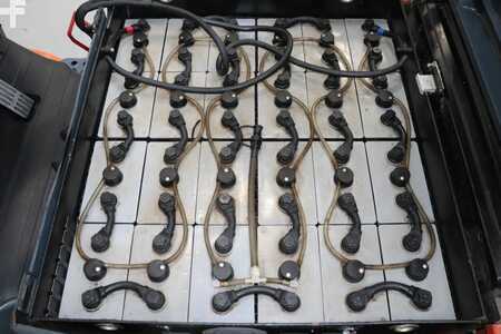 Elektrisk- 3 hjul 2015  Toyota 8FBET20 (5)