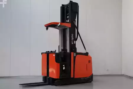 Vertical order pickers 2015  BT OME100H (1)