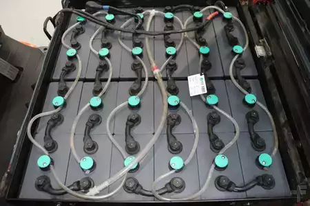 El truck - 3 hjulet 2015  Toyota 8FBET20 (5)