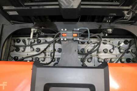 Vertikal-Kommissionierer 2016  BT OME100H (7)