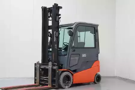 Elektromos 4 kerekű 2019  Toyota 8FBMT30 (1)