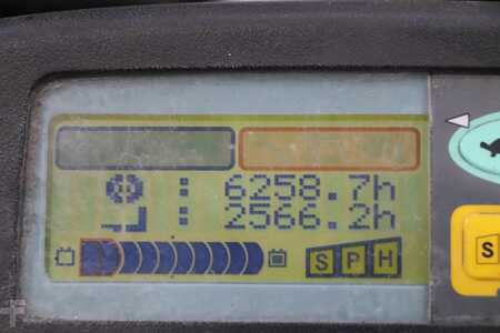 Elektromos 4 kerekű 2013  Toyota 7FBMF25 (7)