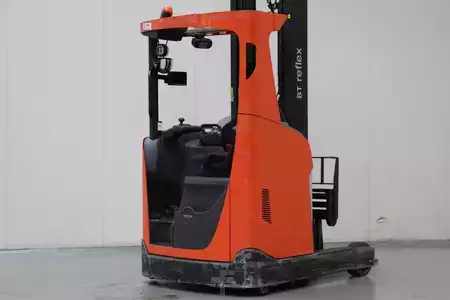 Carrelli retrattili 2019  BT RRE160H (2)